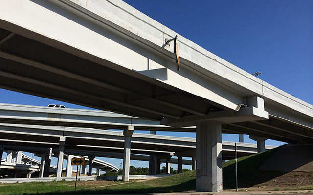 highway-898162_640x400